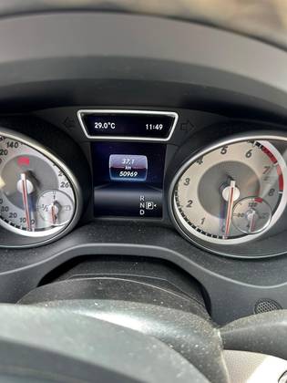 MERCEDES-BENZ GLA 250 2.0 16V TURBO GASOLINA ENDURO 4P AUTOMÁTICO MERCEDES-BENZ GLA 250 2.0 16V TURBO GASOLINA ENDURO 4P AUTOMÁTICO